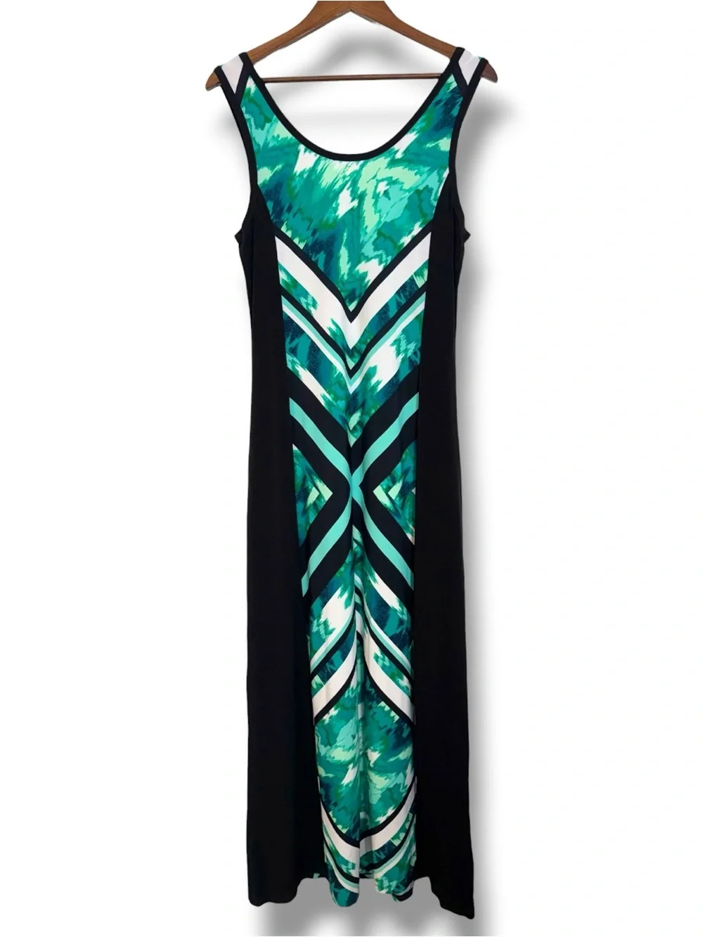 Calvin Klein Green and Black Graphic Maxi Dress